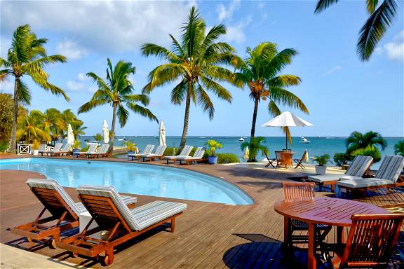 Rajskie wakacje, Coral Azur Beach Resort 