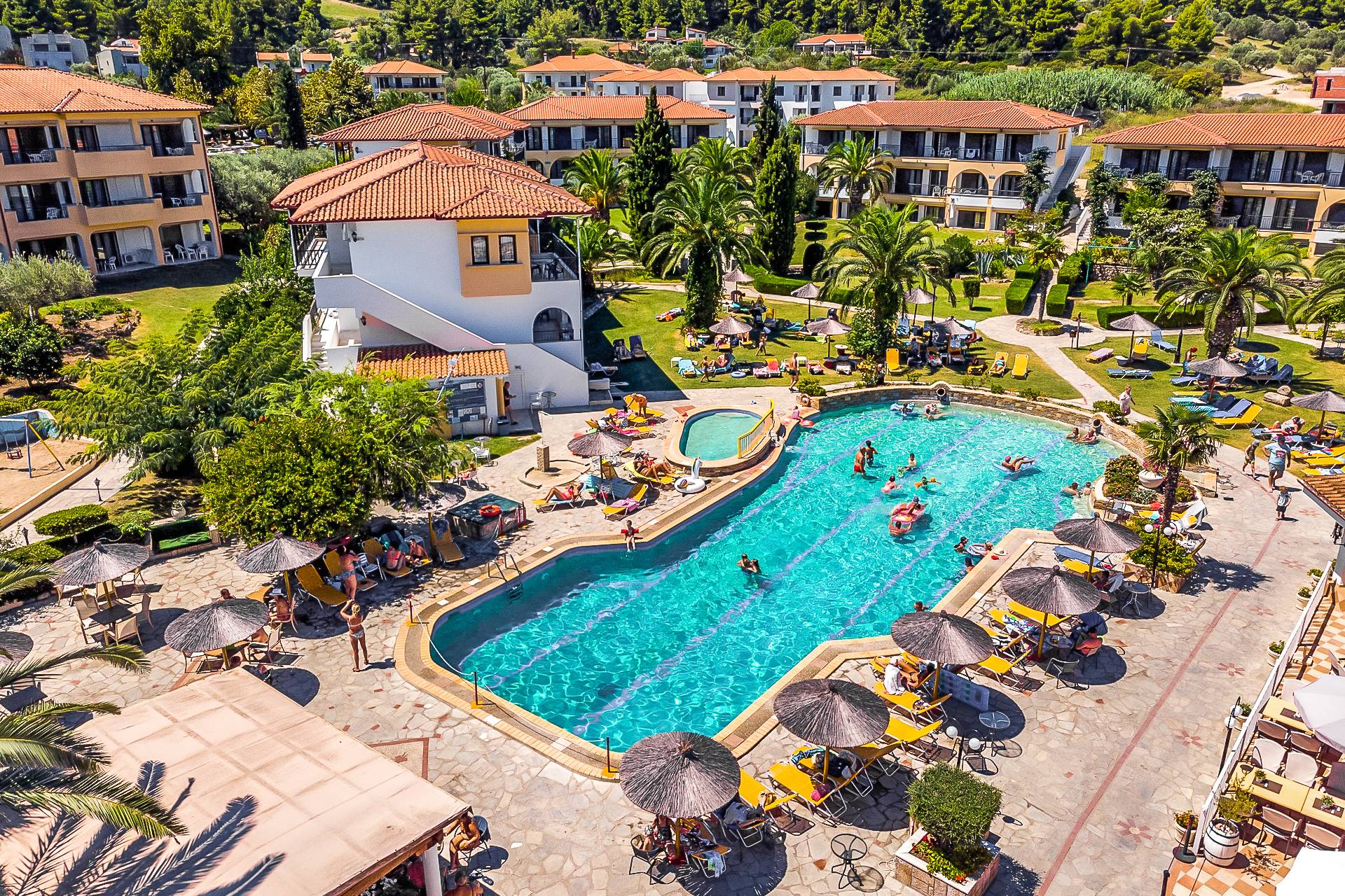 Hotel Chrousso Village w Paliouri Chalkidiki Grecja R.pl