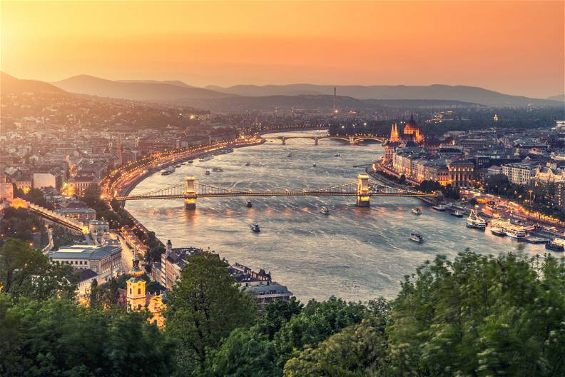 Budapeszt i Tokaj -  w krainie wina, czardasza i gorących źródeł – dla wygodnych