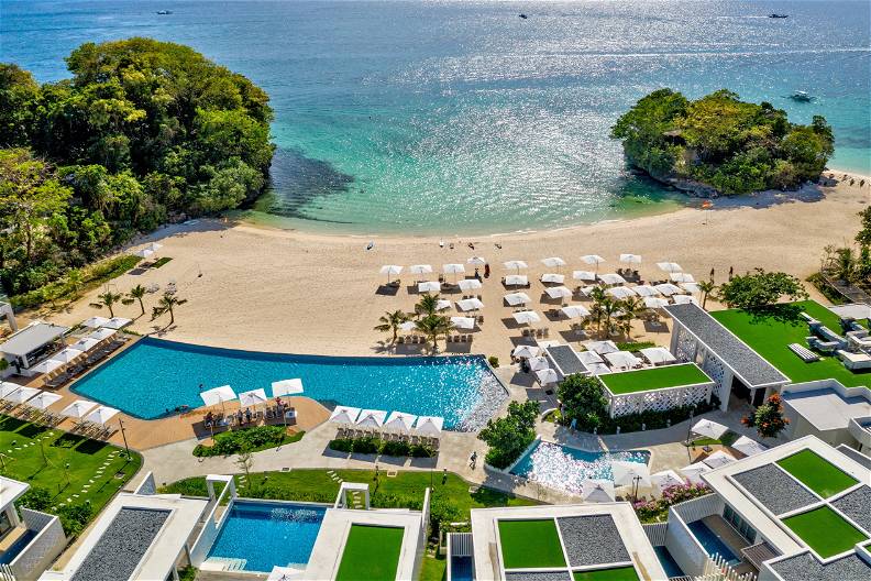 Crimson Resort And Spa Boracay