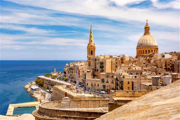 Malta - wyspiarskie państwo-miasto - zobacz i odpocznij